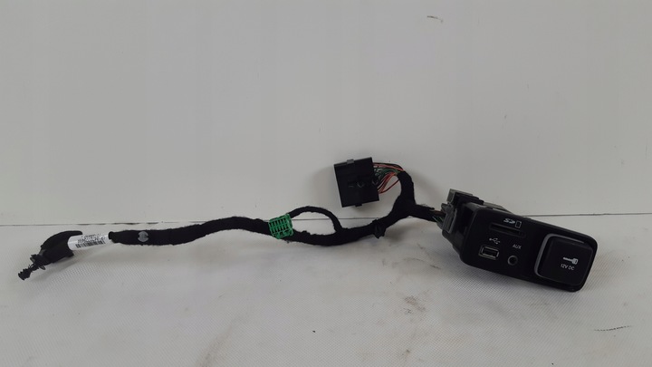 фото №1, Jeep cherokee kl гніздо usb sd aux 68146071ac