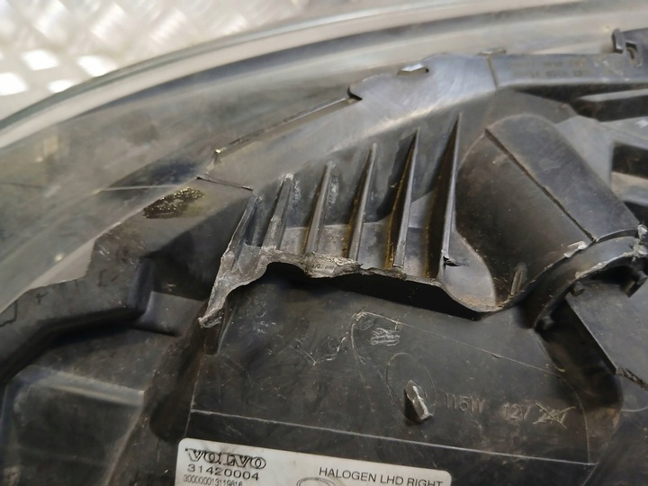 фото №8, Volvo v40 ii s40 фара праві перед лампа передня 31420004 eu 2015r