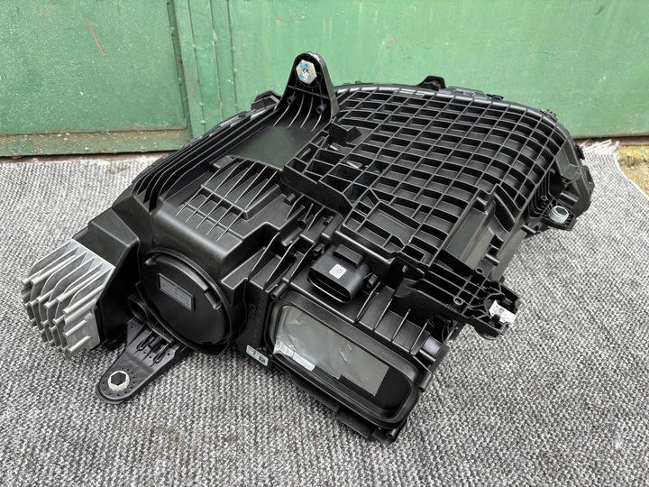 фото №11, Mercedes eqe suv 294 x294 лампа ліва права перед передня фара