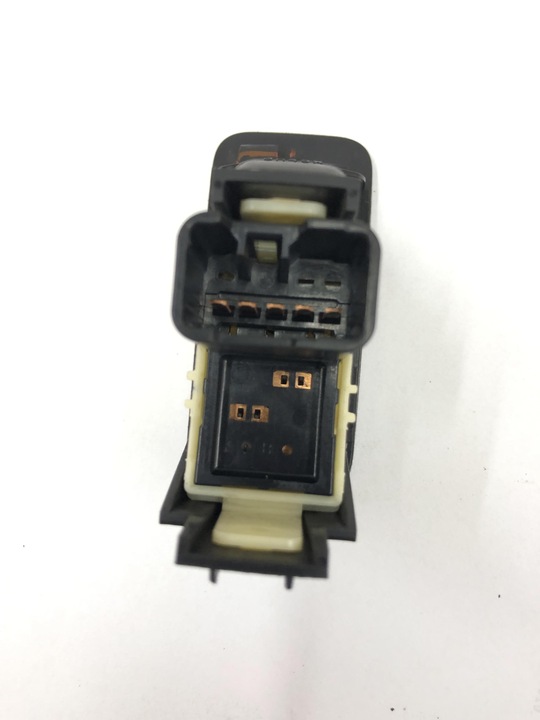 фото №6, Перемикач складання сидіння правий зад mitsubishi outlander ii 06-10