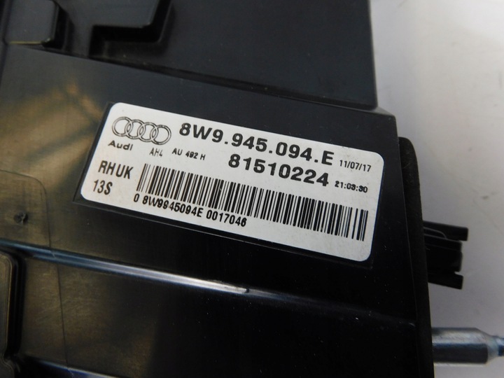 фото №14, Лампы задние led matrix audi a4 b9 8w avant универсал