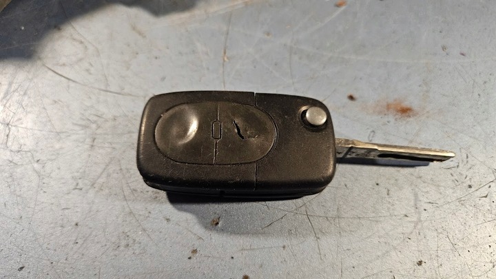 фото №9, Набір стартовий спідометр  комп'ютер петля замок запалювання ключ vw golf iv 2.0b