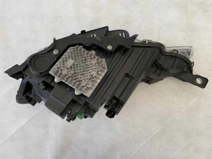 фото №11, Фара передняя передняя правая maserati levante полный led рестайлинг 06701595360
