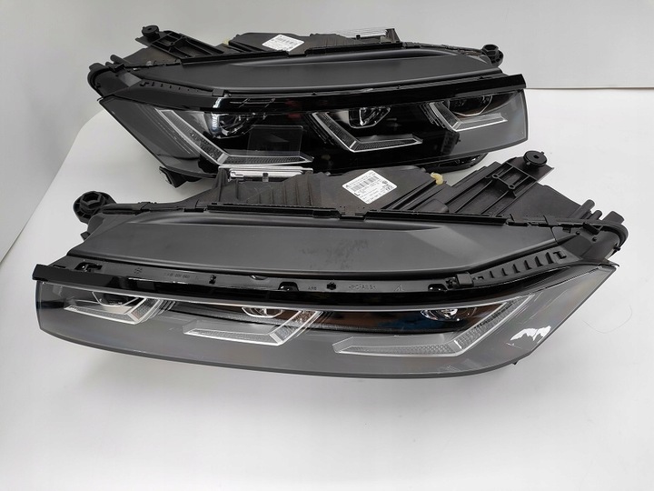 фото №12, Kpl лампа перед led 761941082d vw touareg iii 18^