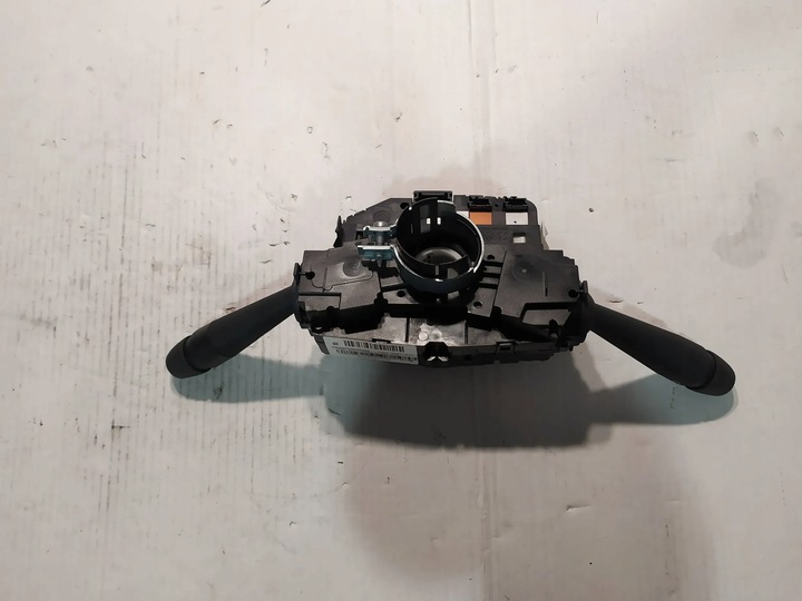 фото №8, Переключатель комбинированный рулевой/подрулевой peugeot 2008 98369220zd00