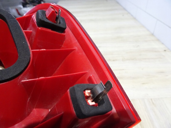 фото №7, Passat b6 лампа левый зад 3c9945095n led ok