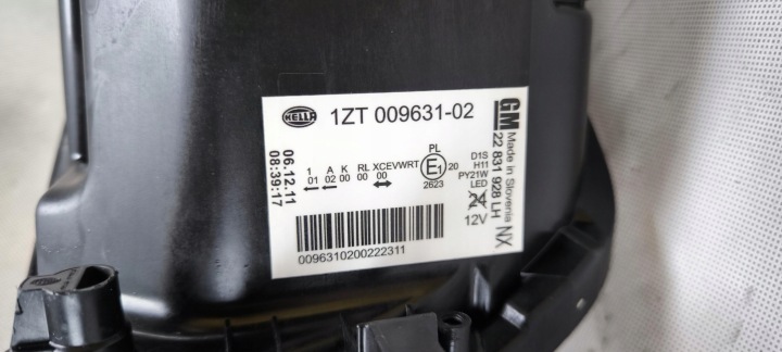 фото №10, Opel insignia a 08-13 ксенон левое правое фара 22831929 22831928