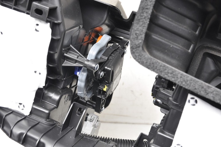 фото №7, Hyundai tucson iii рестайлинг 1.6 gdi отопитель uk 97111-d7900 97200-d7520