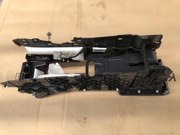 фото №12, Підлокітник тунель середній range rover evoque i