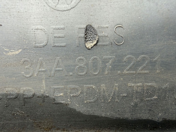 фото №12, Бампер передний перед volkswagen passat b7 3aa807221