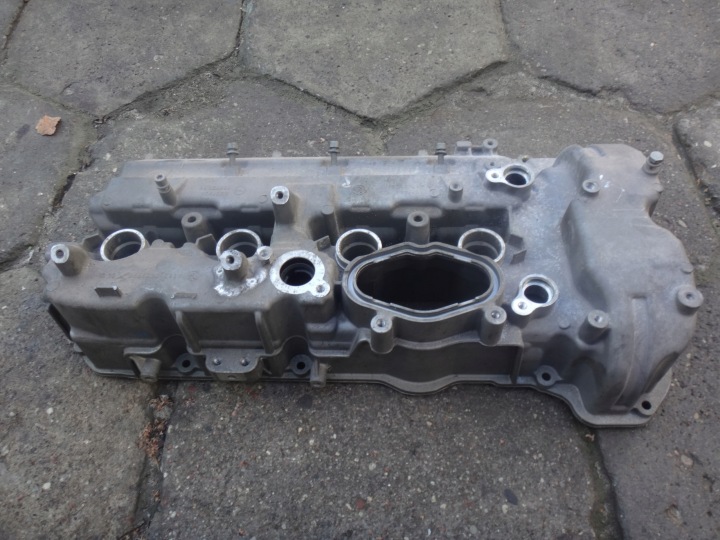 фото №8, Кришка клапанів bmw f01 f10 f15 5.0 i n63 b44b cyl. 5-8
