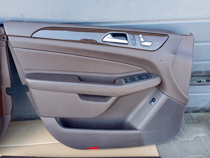 фото №12, Mercedes gle w166 w292 suv сиденья диван сиденье кожа обшивки комплект