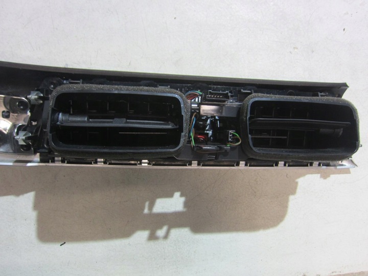 фото №9, Bmw f30 f36 решітка повітропровід dekor планка 9218552