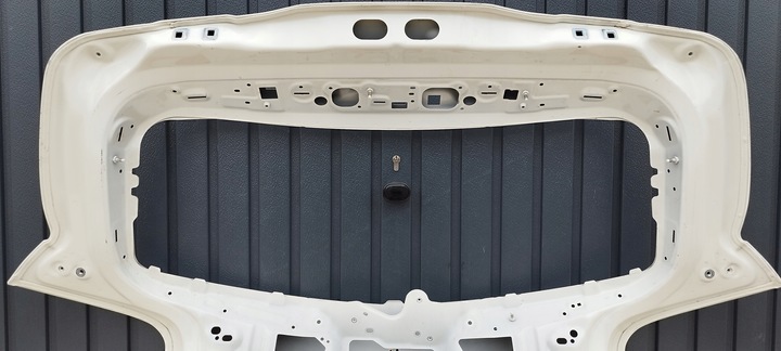 фото №10, Mercedes a176 w176 a1767400006 кришка зад задня