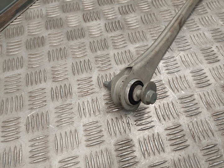 фото №7, Audi q8 4m0501530q зад сторона права поворотна опора