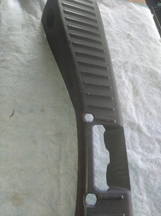 фото №6, Ford c-max i 2003- захист накладка порога багажника