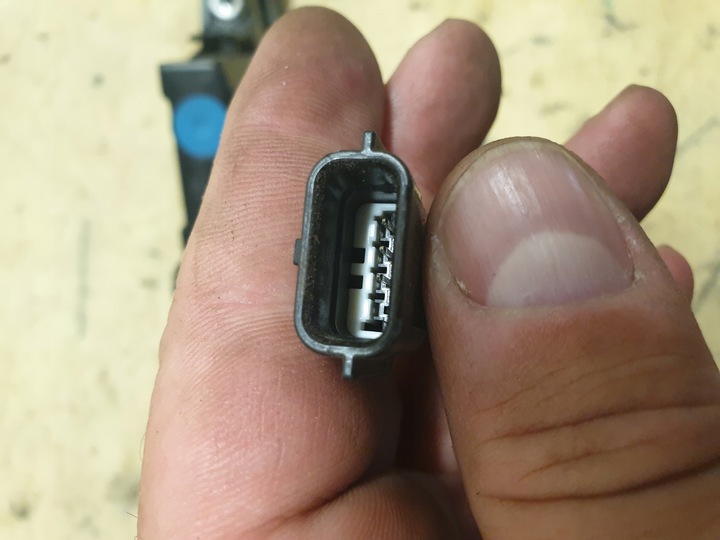 фото №10, Range rover evoque ii l551 лампа зад противотуманная правая k8d2-15k272-ab