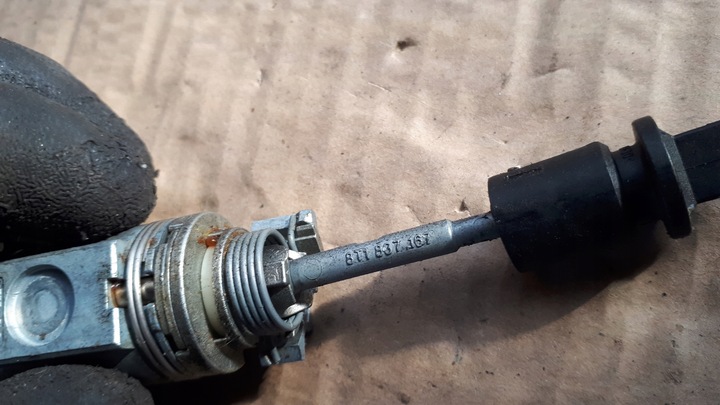 фото №6, S4 b8 рестайлінг a4 вставка ключа двері замок 8t1837167