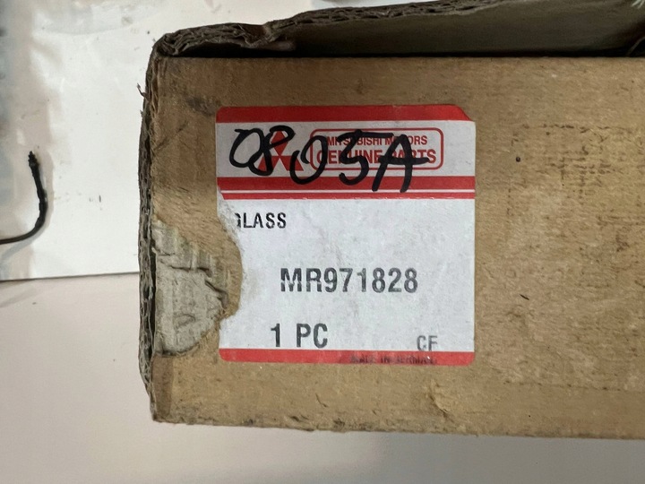 фото №10, Mitsubishi colt vi cz3 скло кузовна перед трикутник нова oem