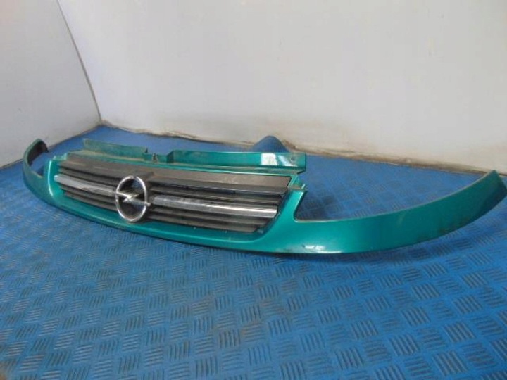 фото №1, Opel vivaro 1.9dci решітка