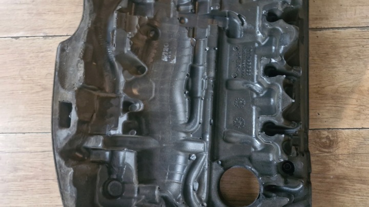 фото №11, Защита na двигатель двигателя volvo v40 2,0 d4 оригинал 31368888