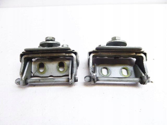 фото №1, Focus mk1 петлі кришки багажника комплект універсал 08