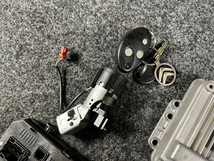 фото №5, Citroen c5 i рестайлінг 1.6 hdi набір стартовий do запуску 9664257580