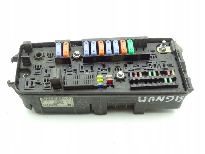 фото №1, Коробка предохранителей opel оригинальный номер 13144709