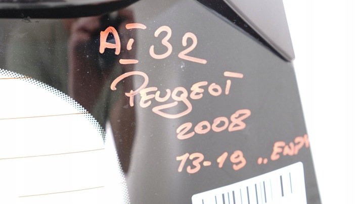 фото №9, Кришка багажника зад peugeot 2008 13-19r