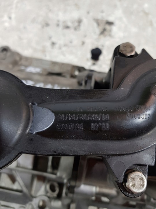 фото №8, Насос масла маслоприймач 8518405 bmw x1 e84 f30 f10 f20 2.0d n47d20c