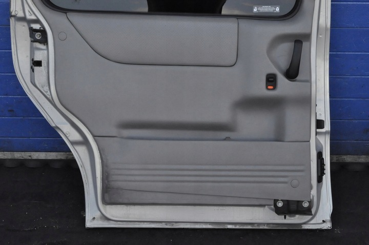фото №12, Chevrolet trans sport дверь левый зад задние