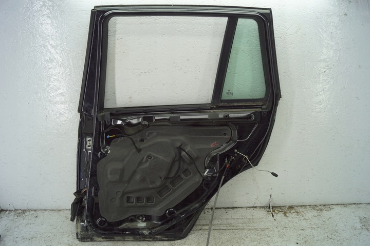 фото №16, Дверь правые зад bmw x3 e83 чёрный sapphire