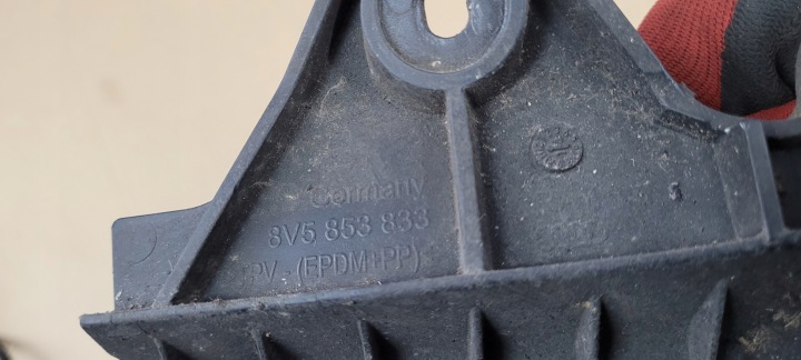 фото №9, A3 8v захист chalapacz підкрилки ліве зад 8v5853833