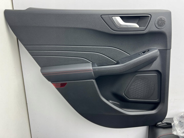 фото №7, Ford kuga mk3 рестайлінг st-line сидіння салон диван комплект eu демонтаж 2024-