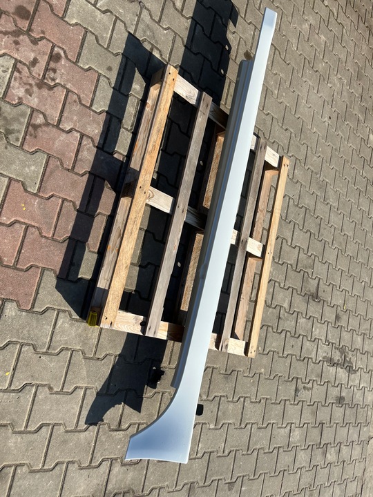 фото №1, Jaguar xj x351 планка накладка захист порогова поріг праві права оригінал eur