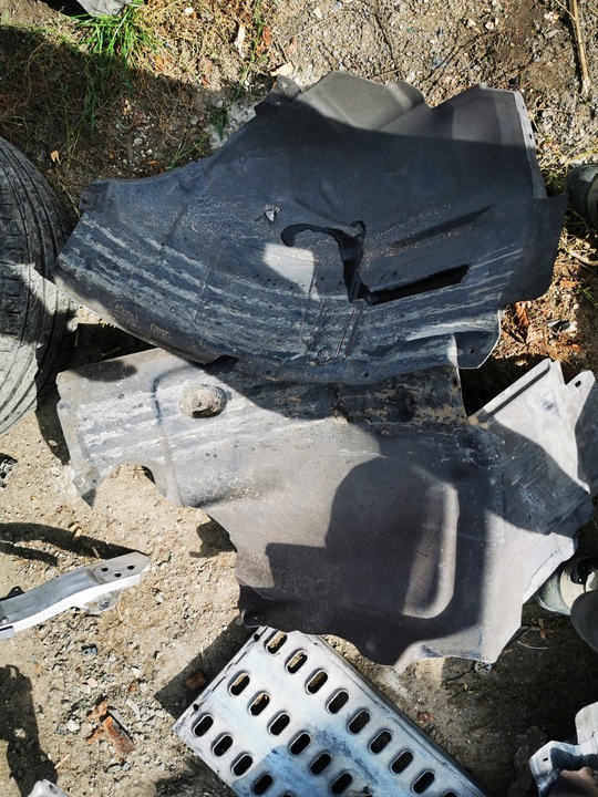 фото №11, Mercedes w 213 amg комплектний перед бампер капот лампа крило код 197 x