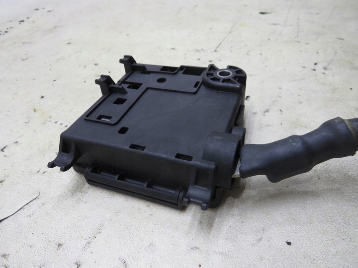 фото №5, Распределитель тока audi q5 8r 3.2 fsi