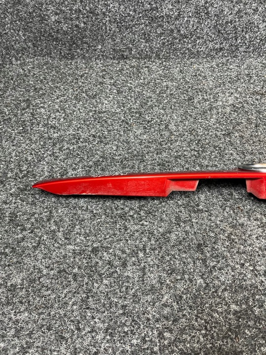 фото №7, Toyota corolla e12 планка накладка крышки багажника лак- 3n8