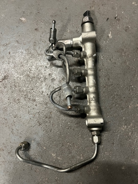 фото №3, Denso планка впрыскивающий 0900 02m08696