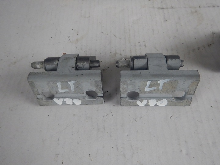 фото №1, Volvo v70 ii xc70 s60 i левый петля дверь зад