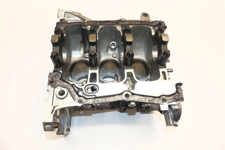 фото №7, Dacia duster 1.0 tce h4d блок двигателя номинальный