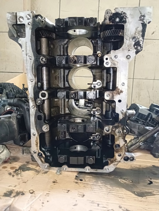 фото №12, Блок двигателя bmw 2.0d n47 i n47d20a 779792207