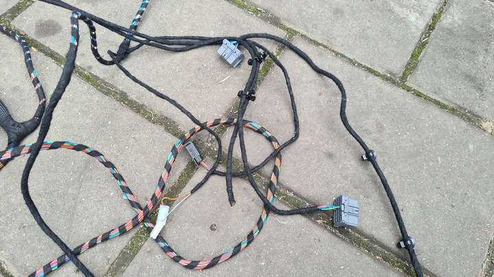 фото №12, Mercedes atego потолок обивка