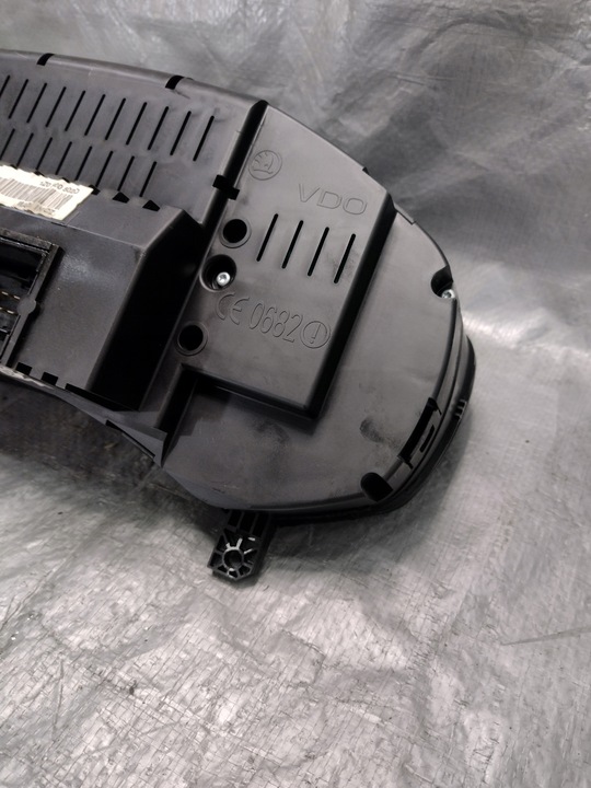 фото №12, Спідометр , прилади skoda octavia ii 1,9 tdi bxe оригінальний номер 1z0920802d