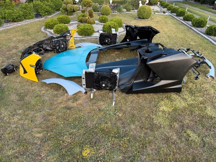 фото №9, Lamborghini ревуэльто перед зад капот бампер лампы 47b