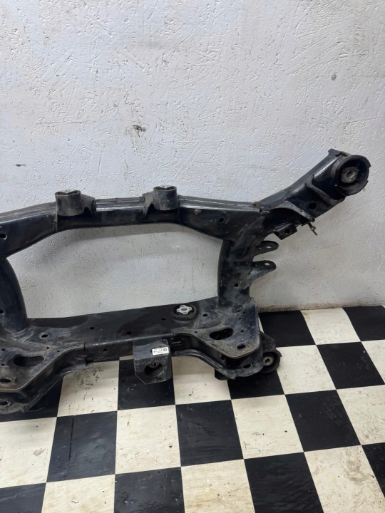 фото №8, Балка підвіски підрамник зад bmw x3 f25 2012- 2.0 d 4x4
