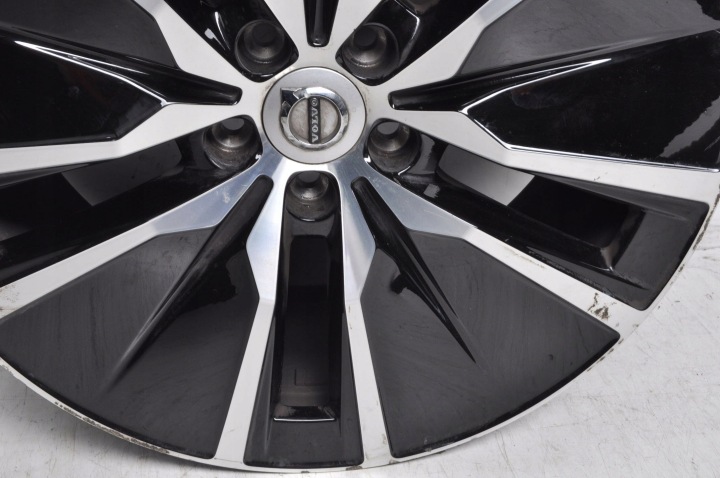фото №12, Volvo xc60 xc90 алюминиевый диск r19" 8j 5x108 et42.5 31680216