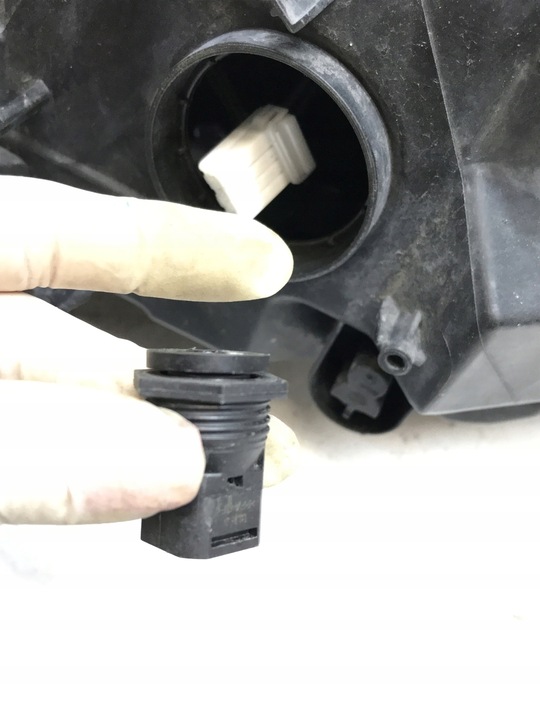 фото №14, Лампа правая передняя правые перед bi ксенон skoda superb iii 3 3v1941016a