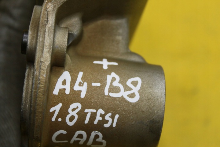 фото №10, Насос масла 06h115105ac a5 a4 b8 1.8 tfsi cab