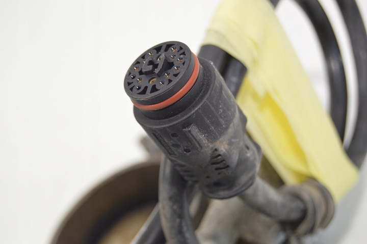 фото №9, Дроссельная заслонка левая mercedes w140 c140 s класс 6.0 v12 cl600 600se 0001418725